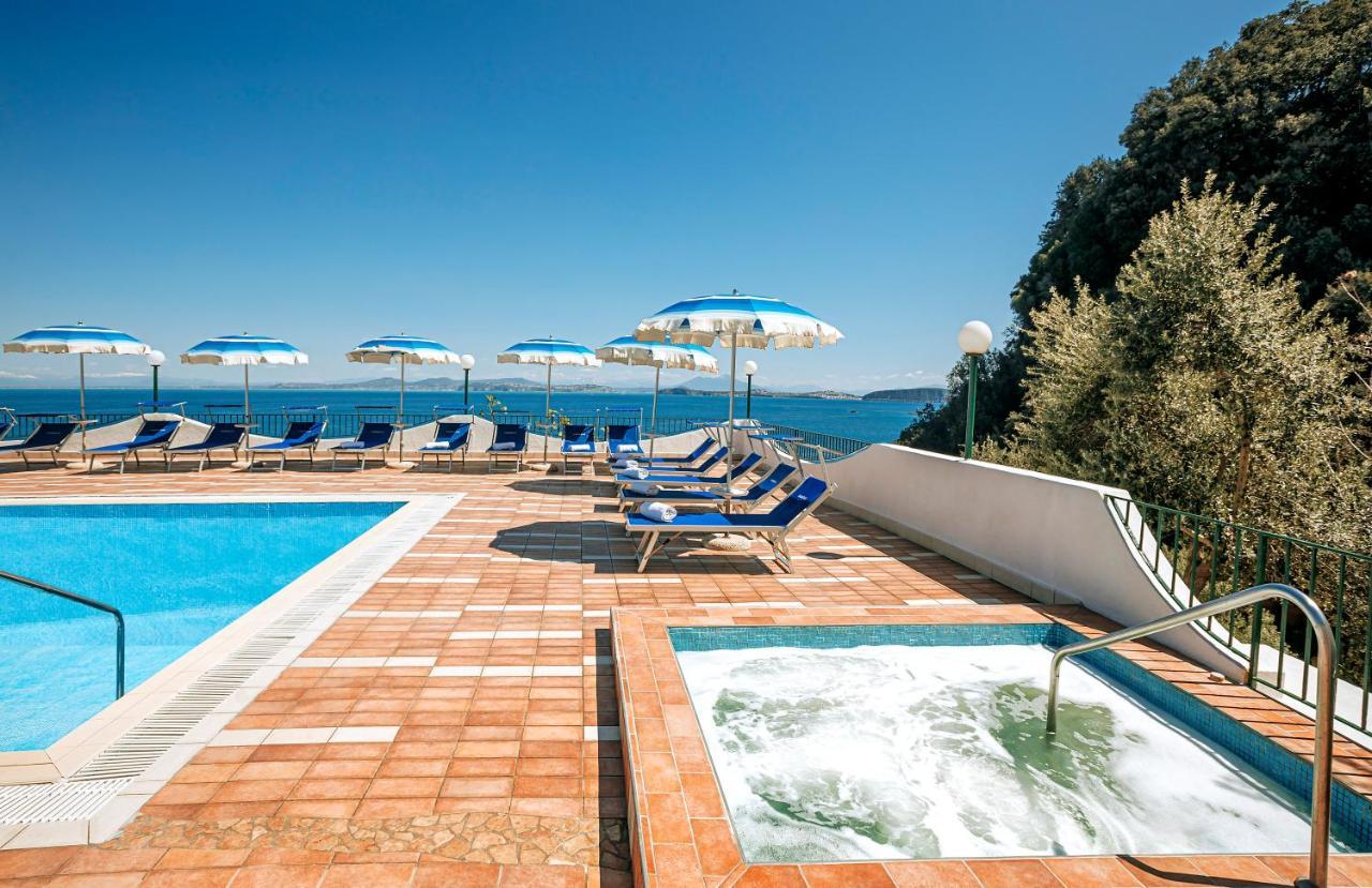 Hotel Bagnitiello Casamicciola Terme Eksteriør billede