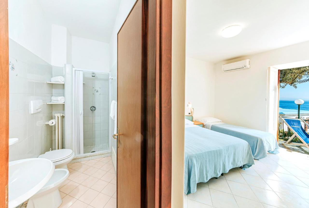 Hotel Bagnitiello Casamicciola Terme Eksteriør billede