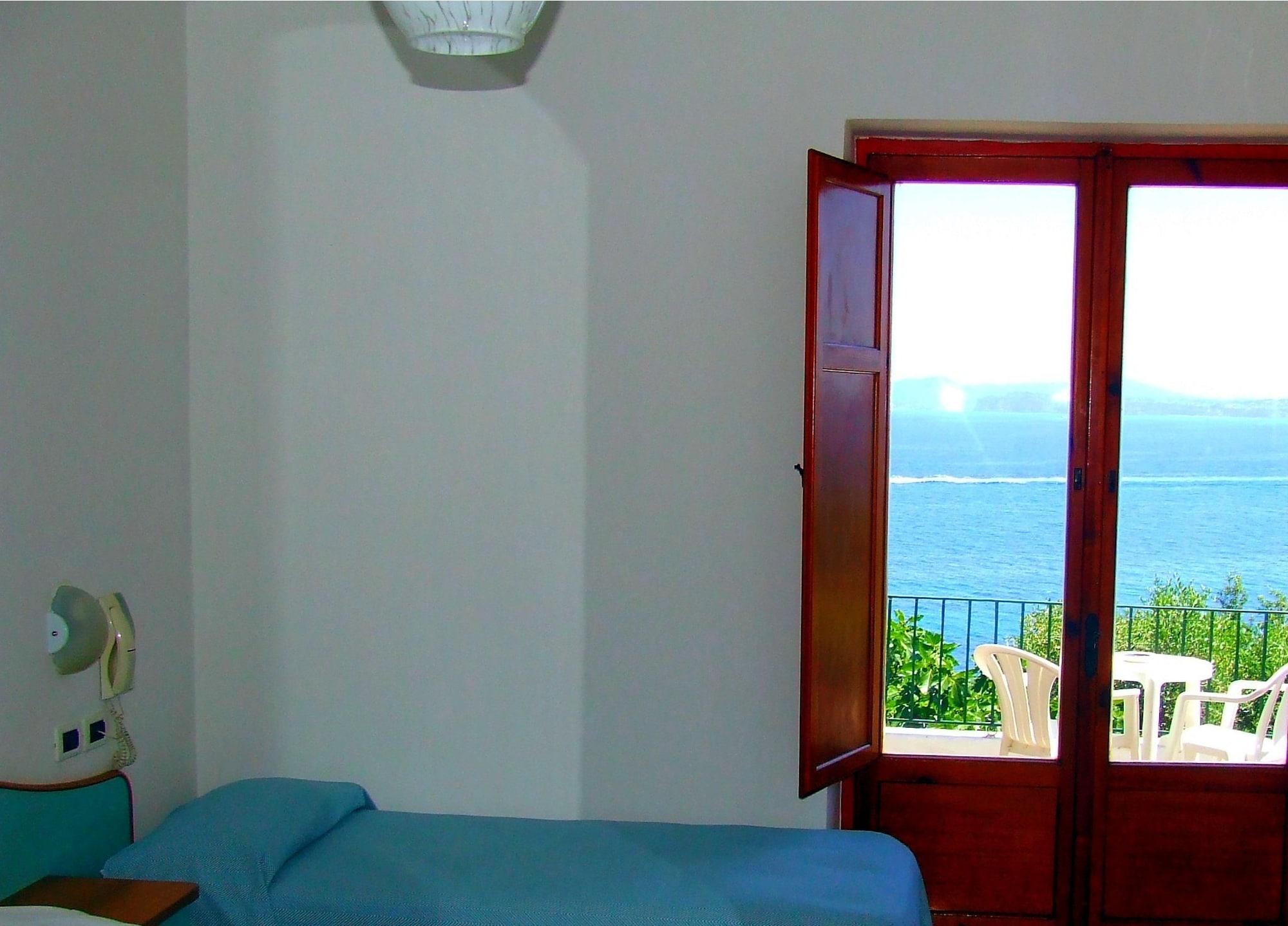 Hotel Bagnitiello Casamicciola Terme Eksteriør billede